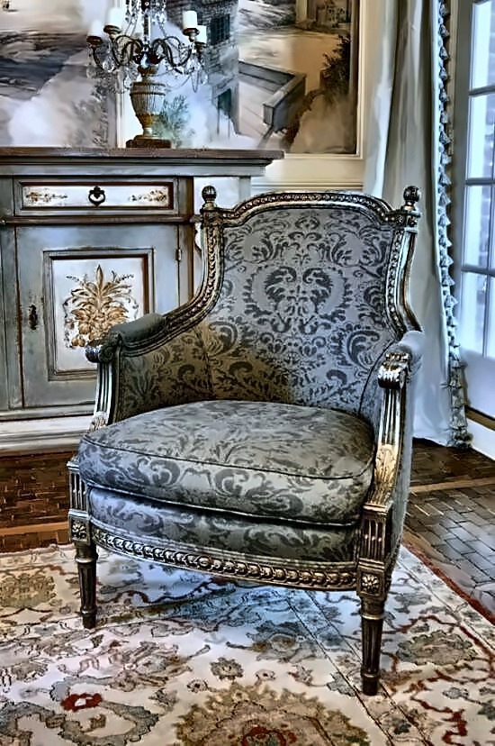 Louis XV gold gilt armchair with antique tapestry upholstery